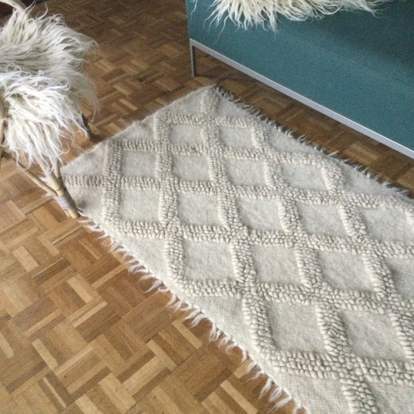 White Rug Organic Sheep Wool Scandinavian Design. Handwoven