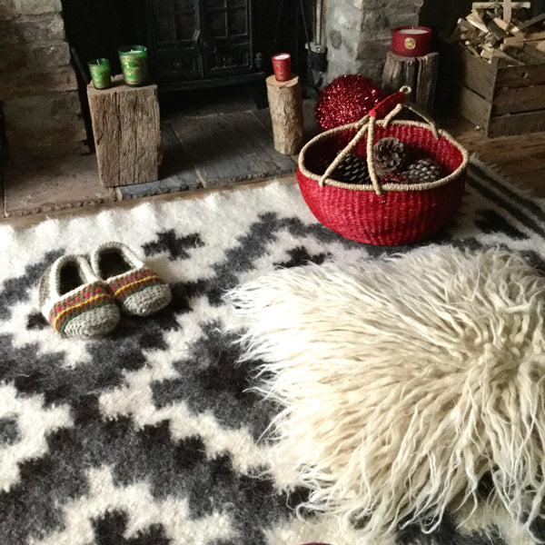 Sheepskin look pillow Cruelty free