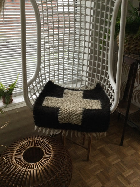 Cross Seat Pad | Seat Cover. Handwoven . Wool.