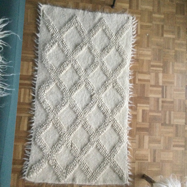 White Rug Organic Sheep Wool Scandinavian Design. Handwoven