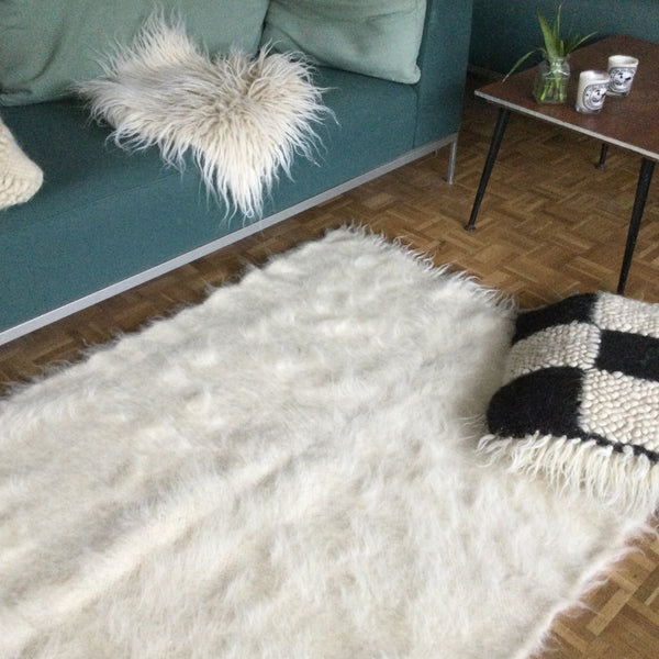 Fluffy White Thick Blanket Scandi Style Hand Loom