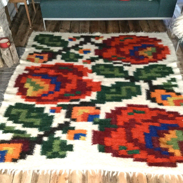 Roses Sheep Wool Handmade Rug Custom Made