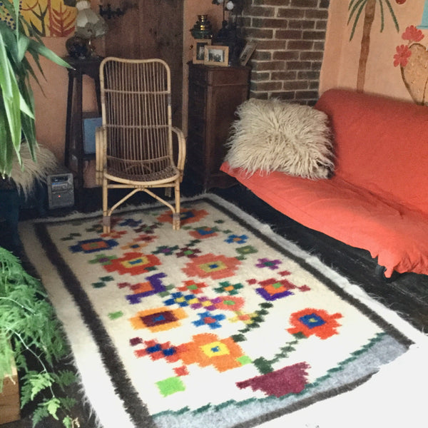 Plant in Pot Hand Woven Rug For Plant Lovers Custom Made