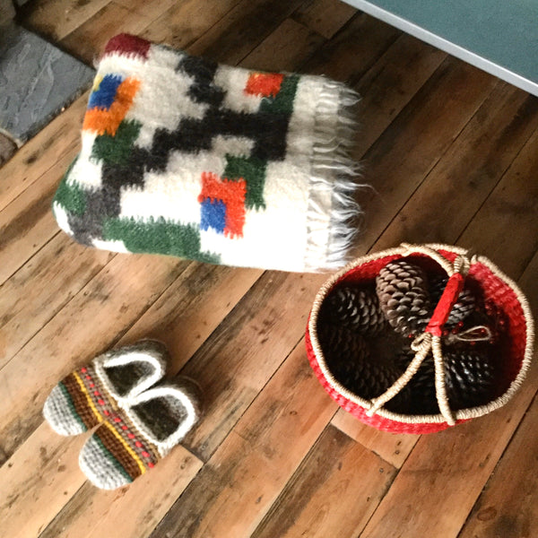 Roses Sheep Wool Handmade Rug Custom Made