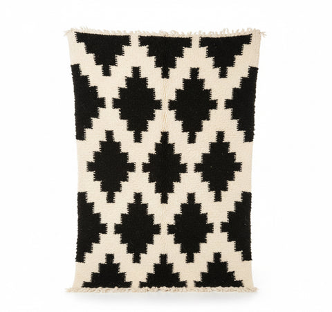 Monochrome wool rug