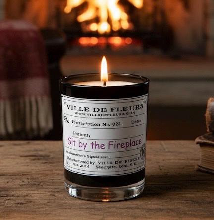 Fireside Glow Candle, Woody Spicy Scent, Vegan Home Fragrance